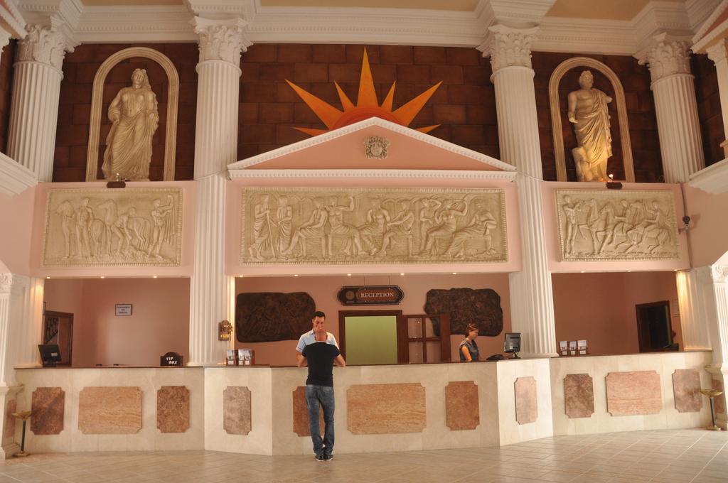 Club Tarhan Beach Дидим Екстериор снимка